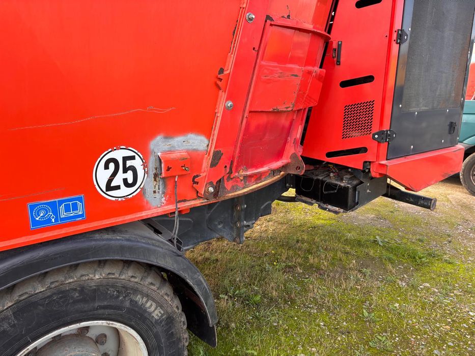 KUHN SPW 19 – samojezdny wóz paszowy | 2015 | 181 kW