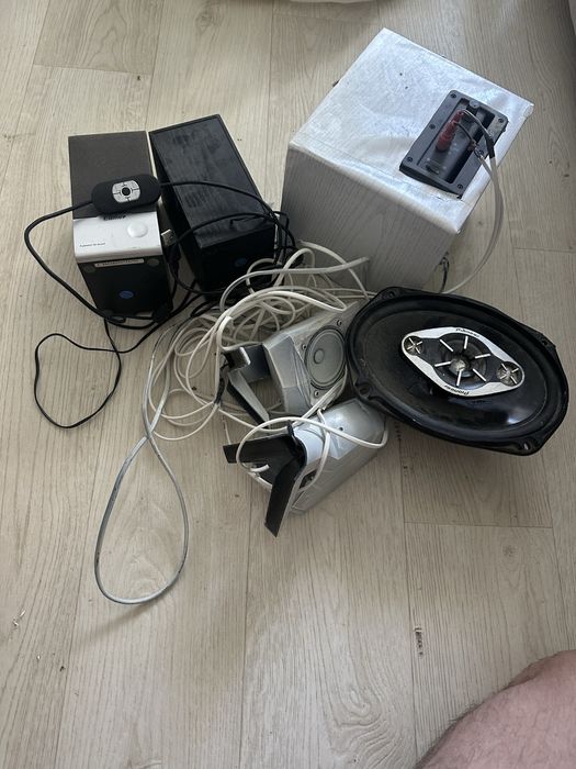 Продам дві акустичні системи в робочому стані