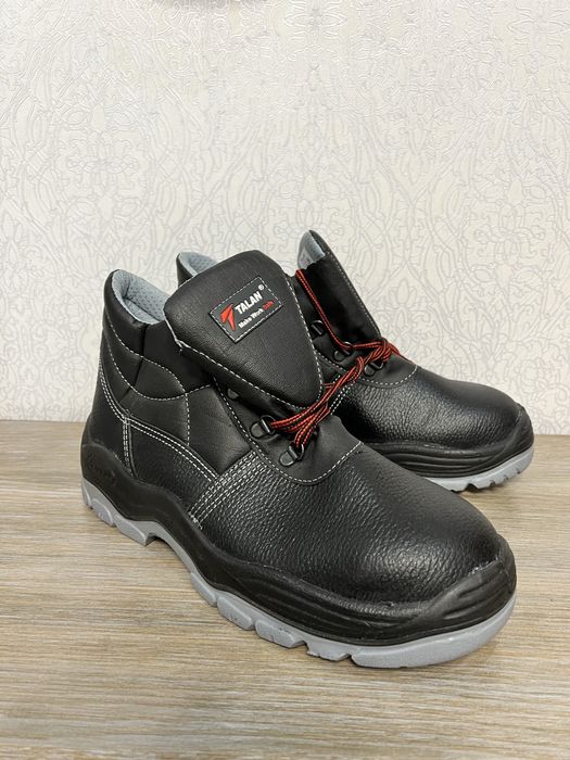 Спецвзуття робоче з металевим носком 38,39р