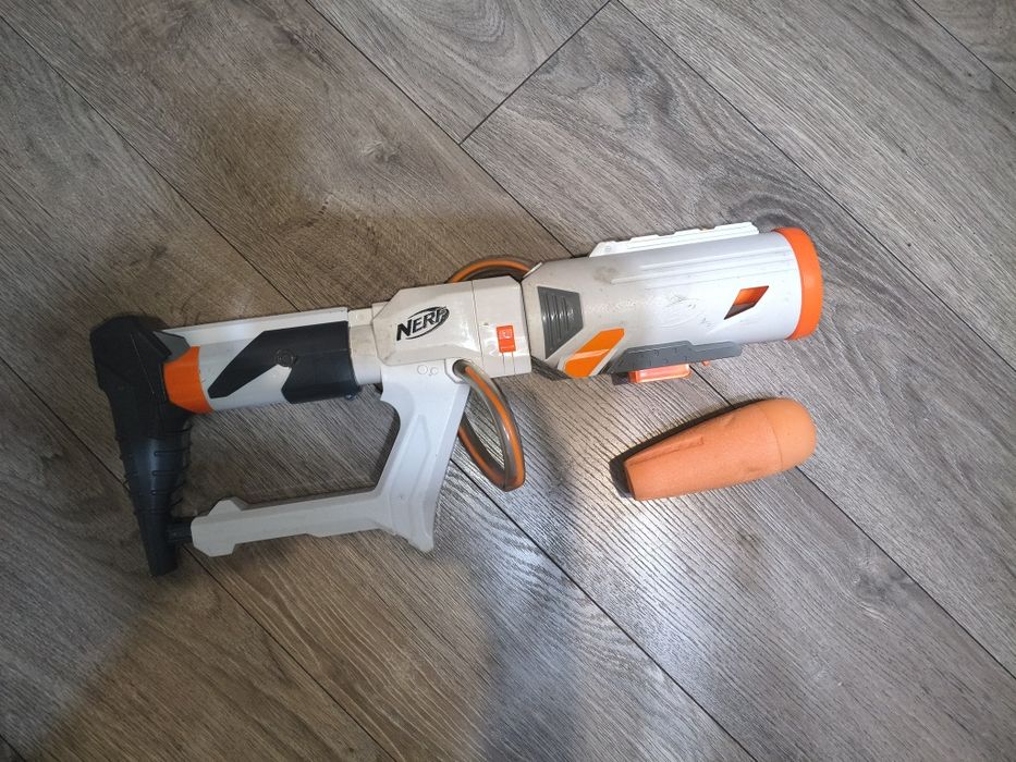 Бластера Nerf Modulus Tri-Strike