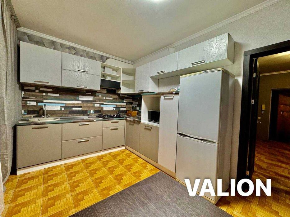 Здається 1-кім. КВАРТИРА 52 кв.м по вул. Баталіна 2а (Мічурина )