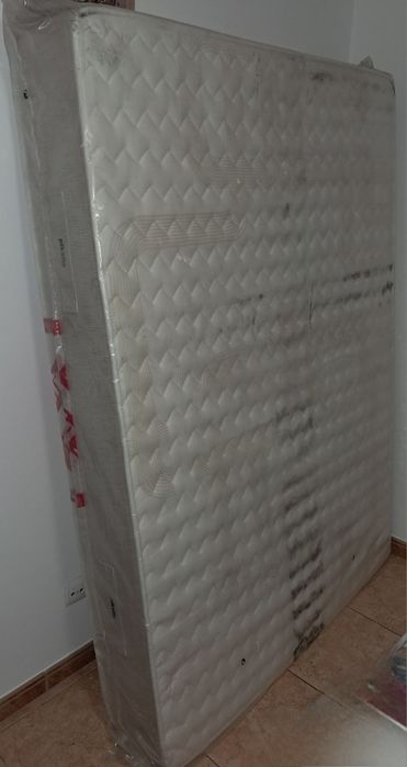 Colchão 1,40x1,90 novo