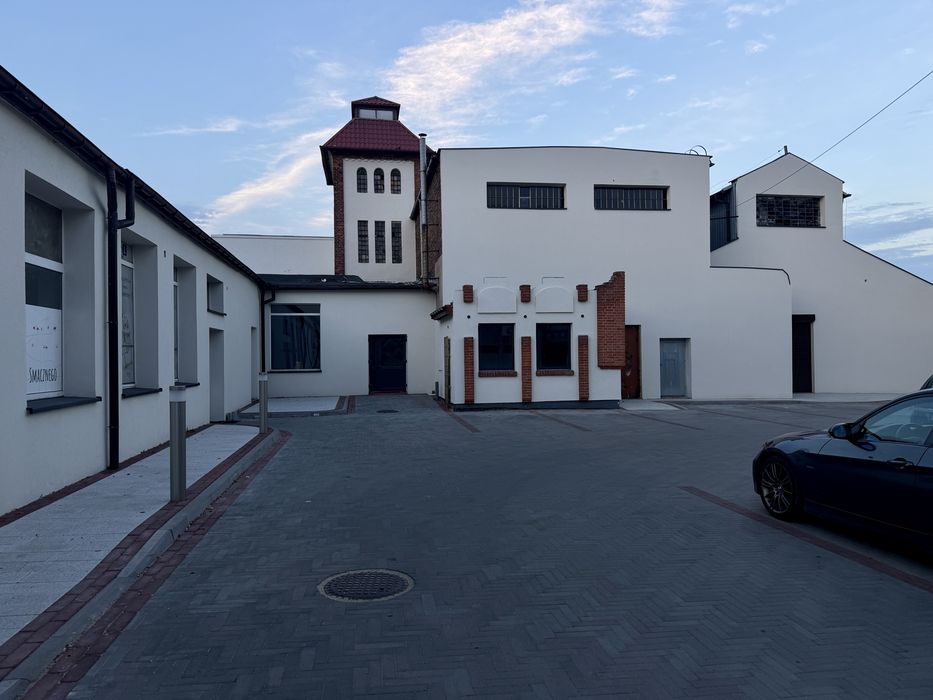 Wynajmę lokal * centrum miasta * 40m * dostępny od zaraz! Duży parking