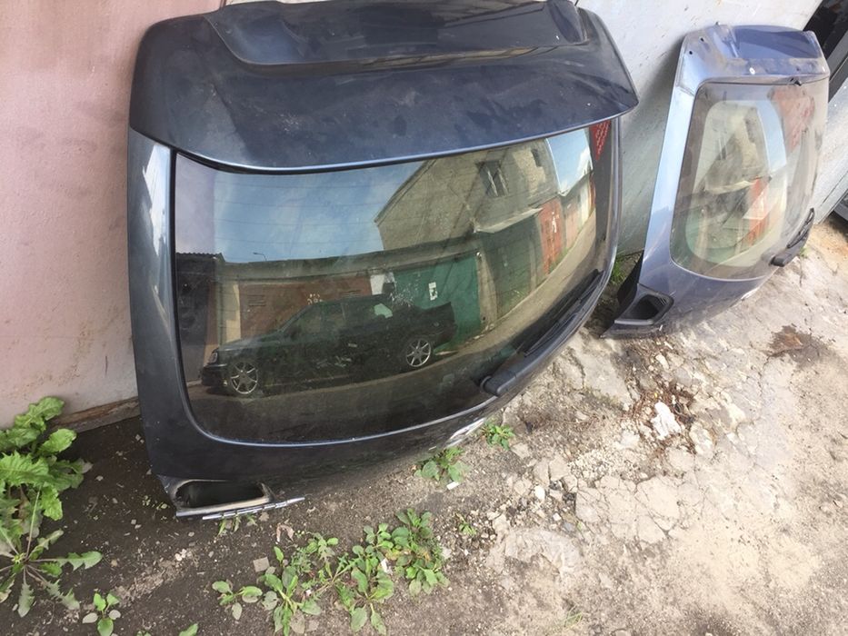 Разборка mazda 3 седан хэтчбек (03-09год)