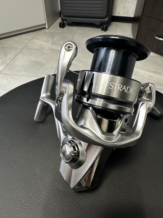 shimano stradic 19 4000 - Купити товари для полювання / риболовлі