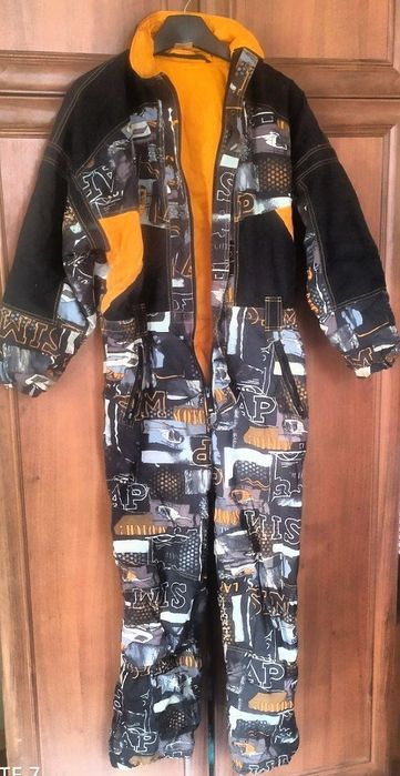 Распродажа комбинезоны до 30.02