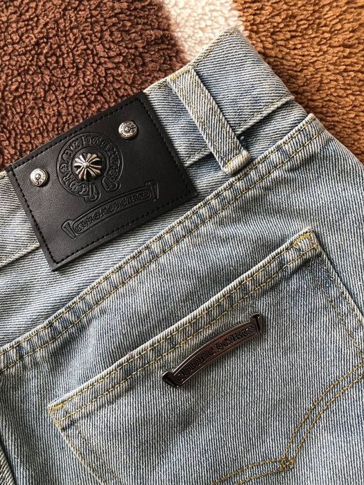 Джинсовые шорты Chrome Hearts