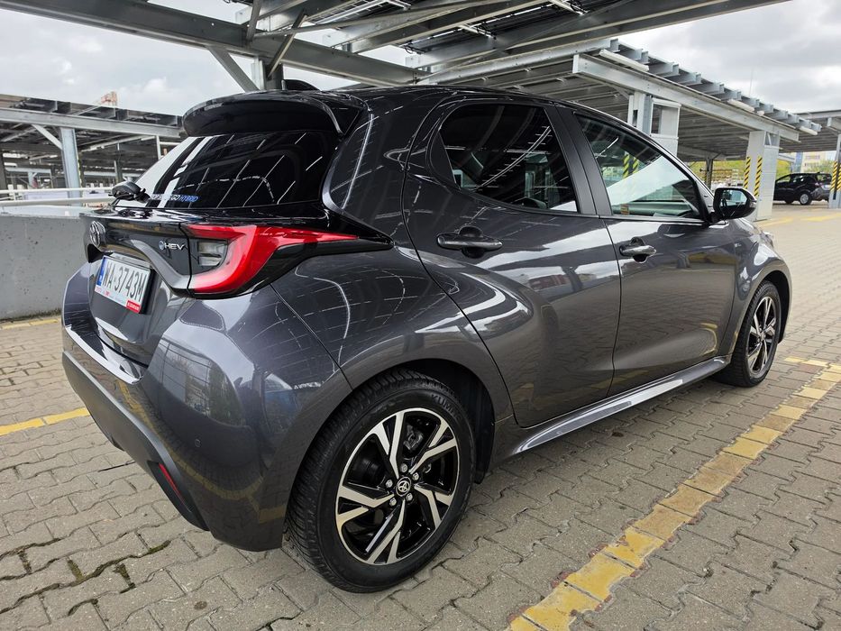 Toyota Yaris Yaris Style 1.5 Hybryda 116 KM, Salon Polska, Bezwypadkowy, zadbany