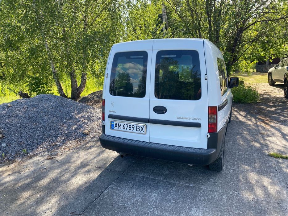 Opel Combo 2009 року