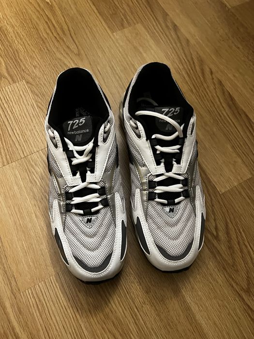 Кросівки New balance ml725ce
