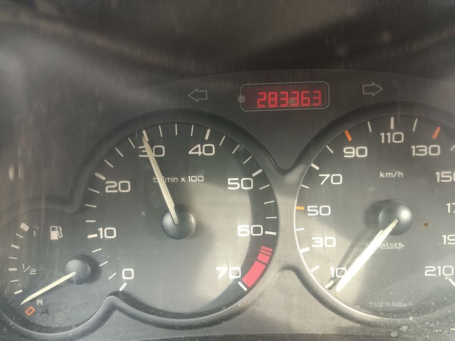 Peugeot 206 para arranjar