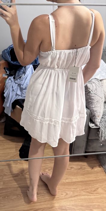 Biała sukienka boho NA -KD S NOWA z metką Koronka