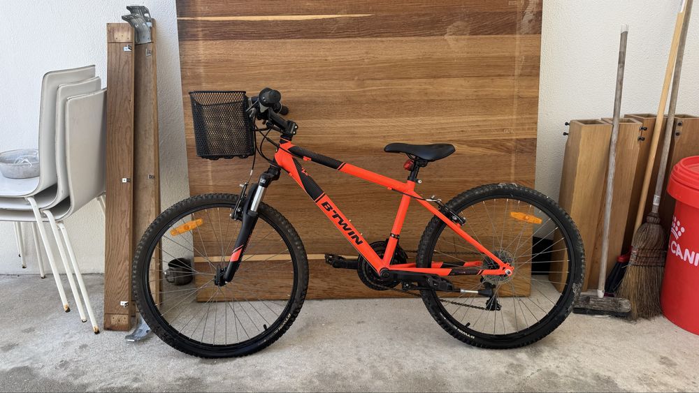Bicicleta B’TWIN em excelente estado!