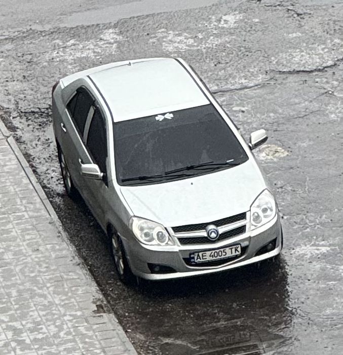 СРОЧНО ПРОДАМ Geely MK 2011г ! ГБО4 Вписано!