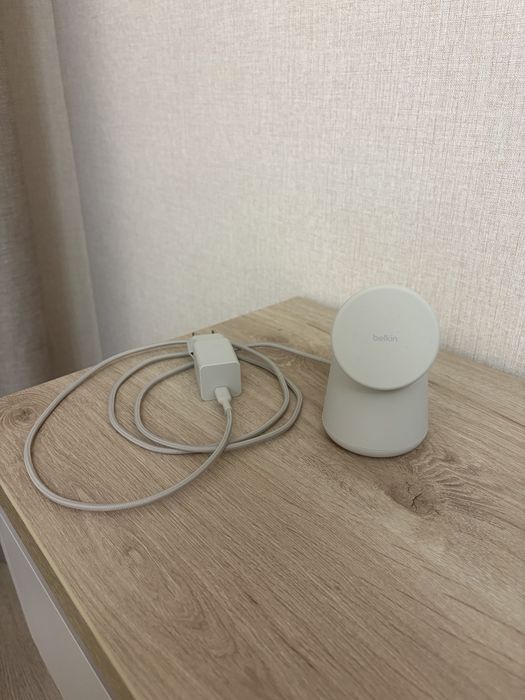Belkin BoostCharge Pro 2 в 1 Wireless Charging Dock