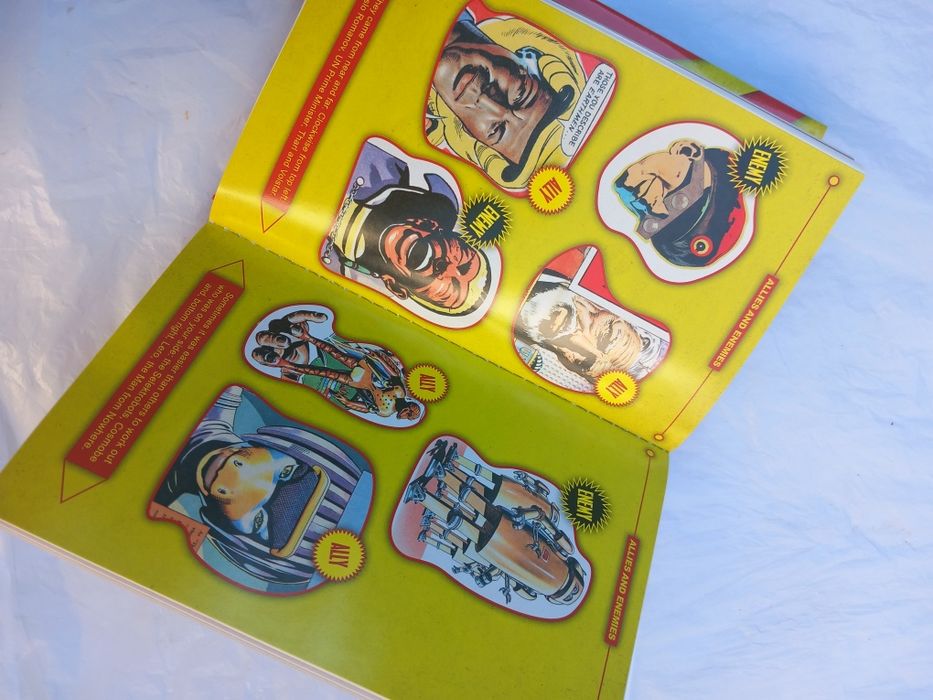 DAN DARE - Biografia Herói BD
