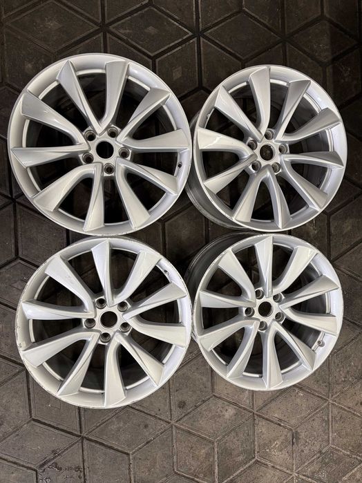 Комплект дисків Tesla Model 3 R19 диски Тесла 3 5/114.3 R19 диски Tesla R19