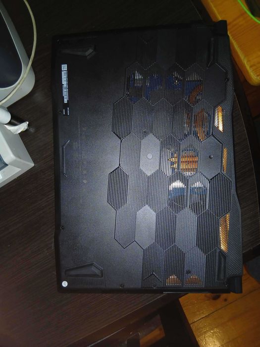 Laptop Katana GF76UC