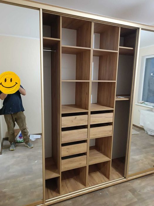 Розпродаж Шкафи купе в наявності склад