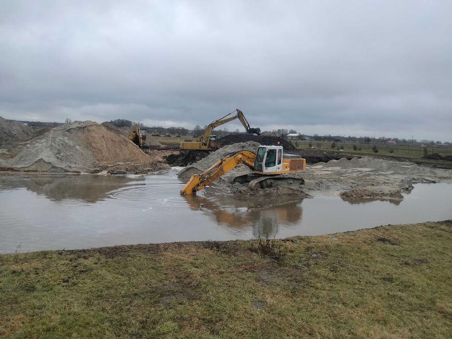 Staw Za Darmo Za Torf Czarnoziem Czyszczenie Kopanie Pogłębianie Long