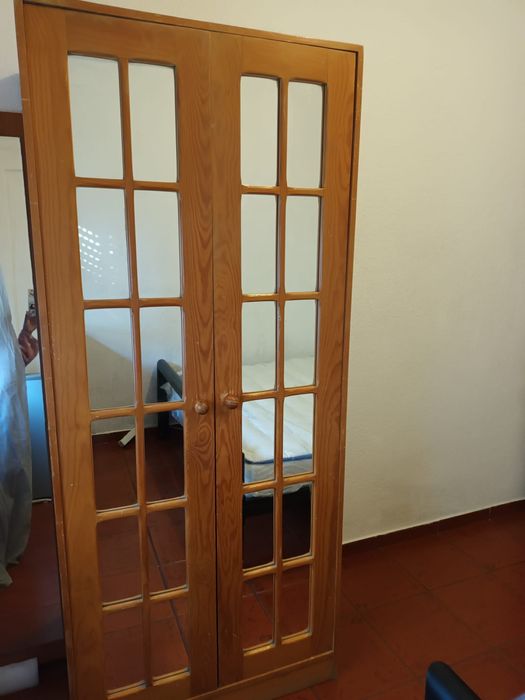 Quarto para arrendar
