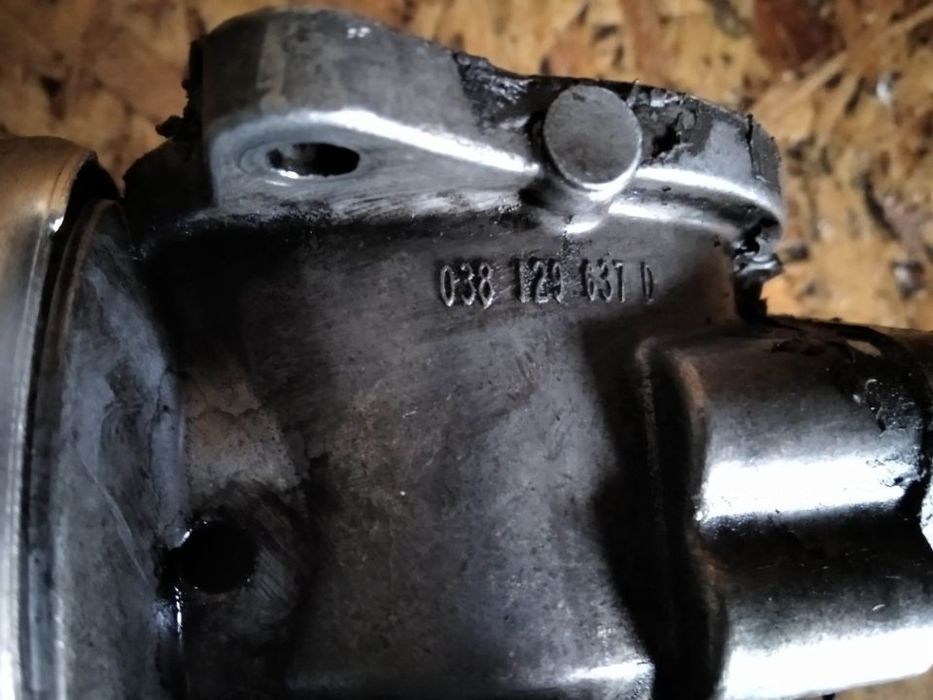 VALVULA EGR VOLKSWAGEN SEAT AUDI 1.9TDI 105CV 038129637D
