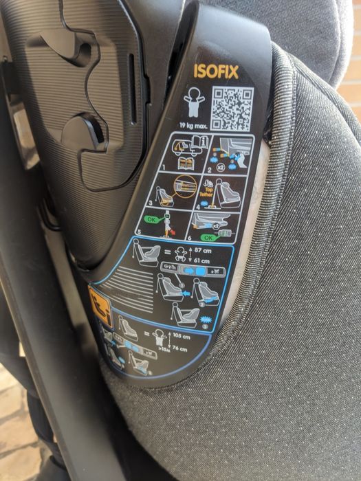 Cadeira Auto , com base rotativa, isofix, dos 0 aos 19 kg