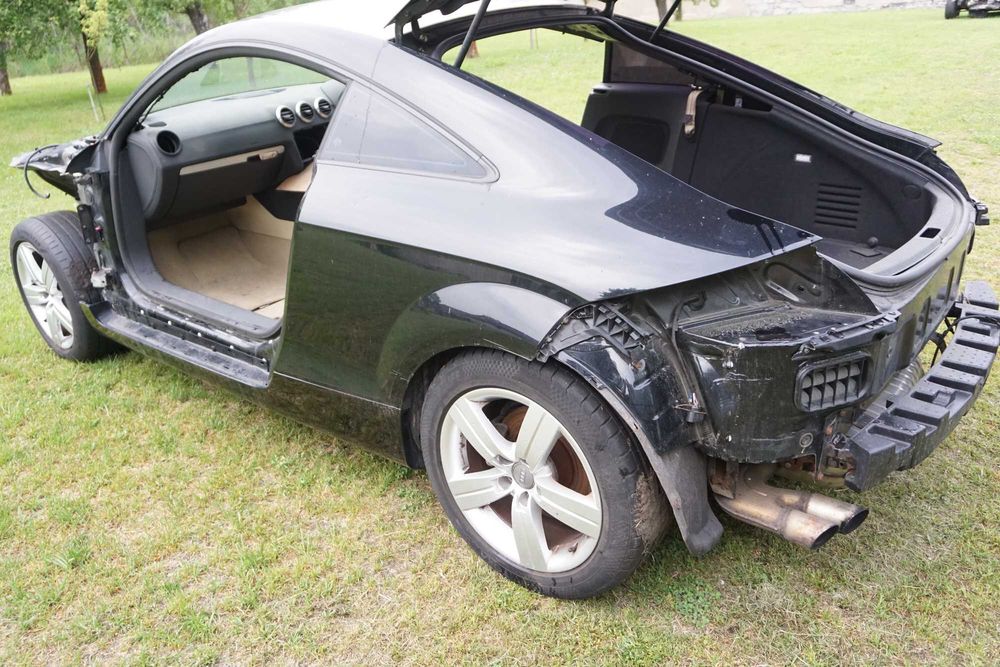 Audi TT 8J mk2 Coupe szkielet błotnik lewy prawy tył tylny buda zawieszenie Całość LY9B*