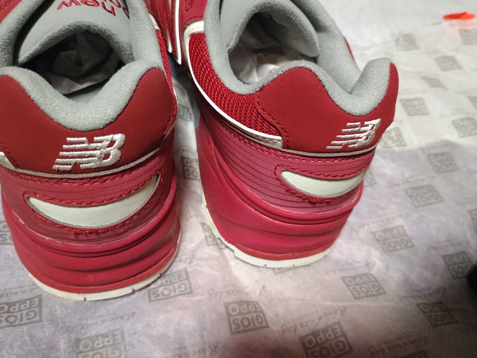 czerwone nowe buty new balance 37,5 wkładka ok 24 cm