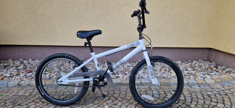 Firmowy rower BMX HONOR - idealny do nauki