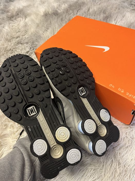 Кросівки Nike shox