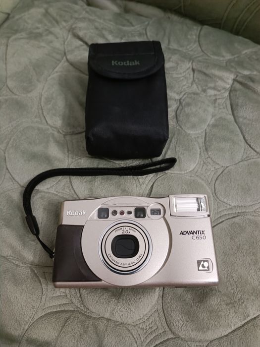 Винтажный фотоаппарат KODAK Advantiix C650 (оригинал)
