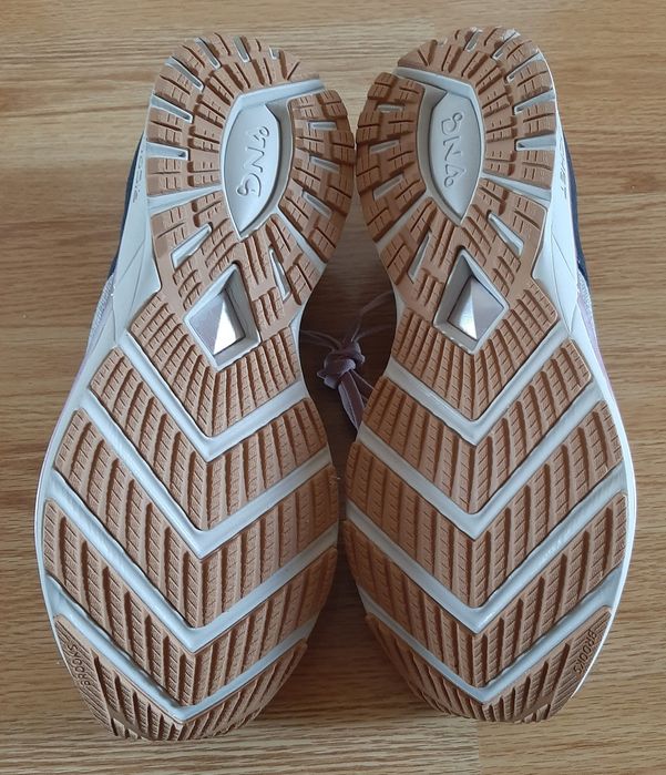 Buty sportowe Brooks Ricochet 44,5 nowe