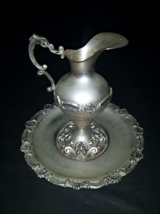 Jarro e Prato em Casquinha...