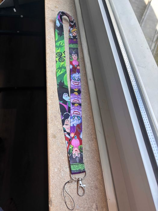 Fita Porta-Chaves / Porta-Cartões – Vilãs da Disney