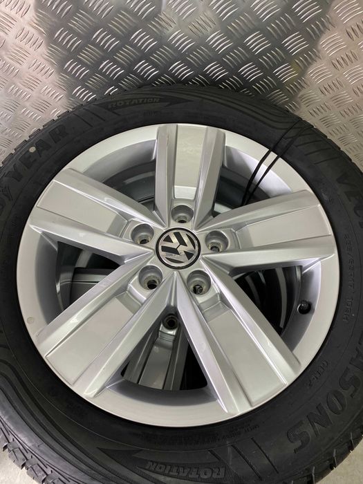 2 kpl.Koła Felgi Opony 7x17 VW Transporter T5 T6 T7 Crafter Adax Koźle
