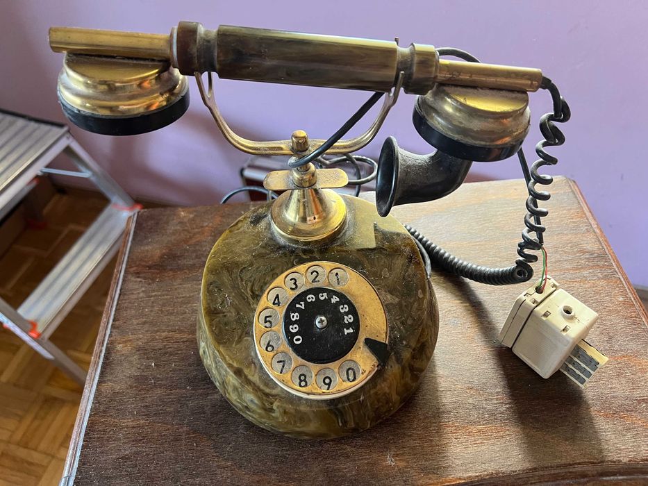 Aparat telefoniczny retro antyk