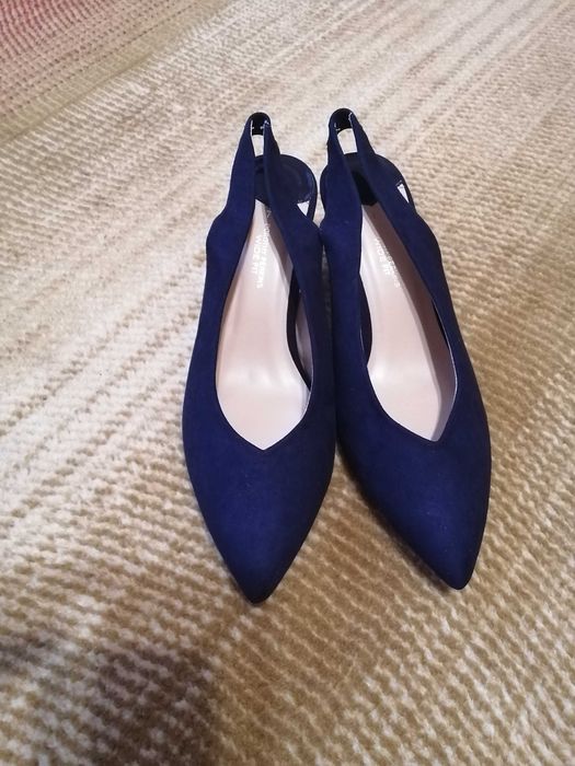 Czółenka Dorothy Perkins 40