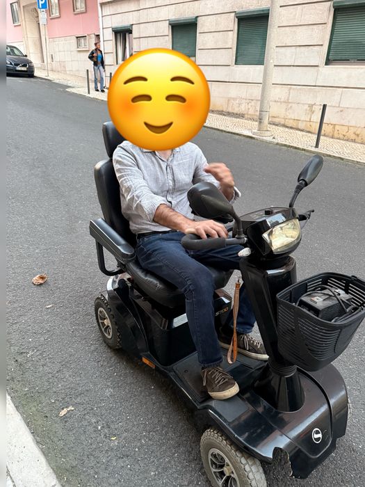 Scooter de mobilidade reduzia max 160 kg