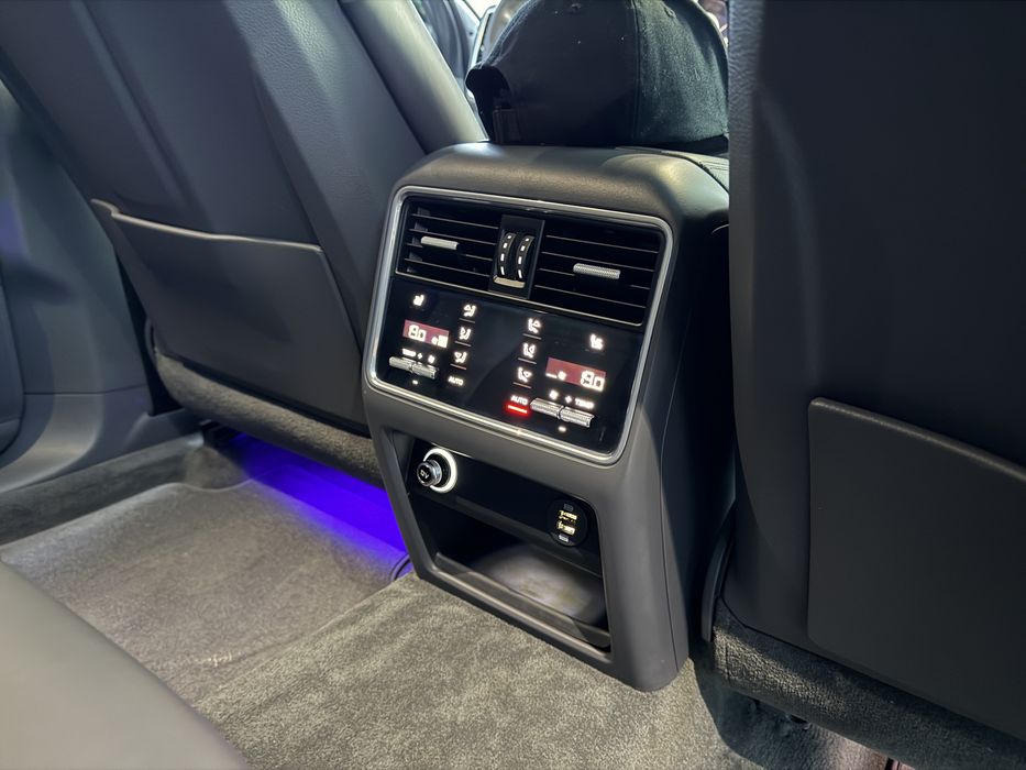 Porsche Cayenne 2019 9y0