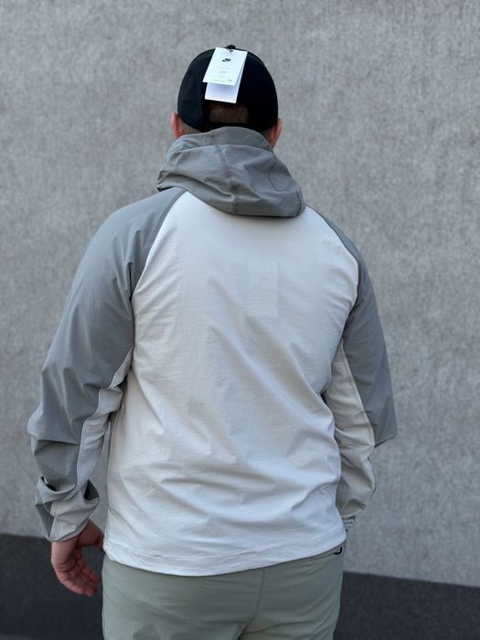 Вітровка Nike Tech, оригінал