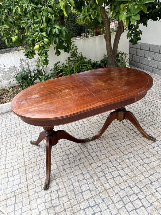 Mesa de Jantar de Madeira de Cerejeira
