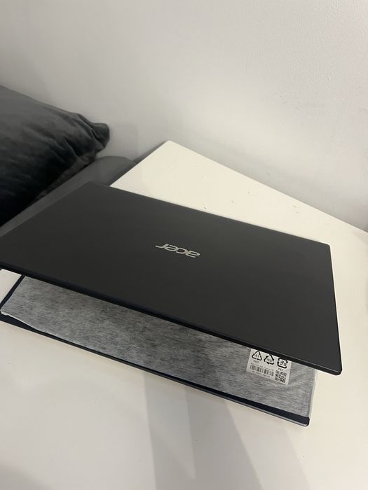 Laptop Acer Extensa