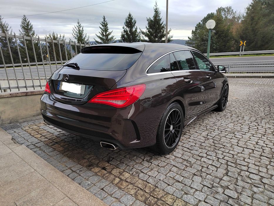 Mercedes-Benz CLA 200 AMG (Manual)