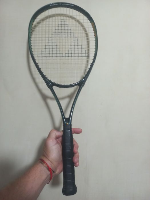 Теннисная ракетка Fischer  б,у в отличном состоянии