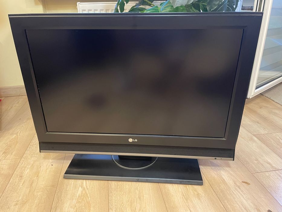 Telewizor LG 32LC41