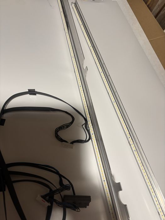 Samsung UE46C8000 podswietlenie