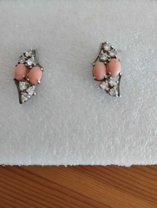 Biżuteria srebrna (kolczyki, pierścionek)