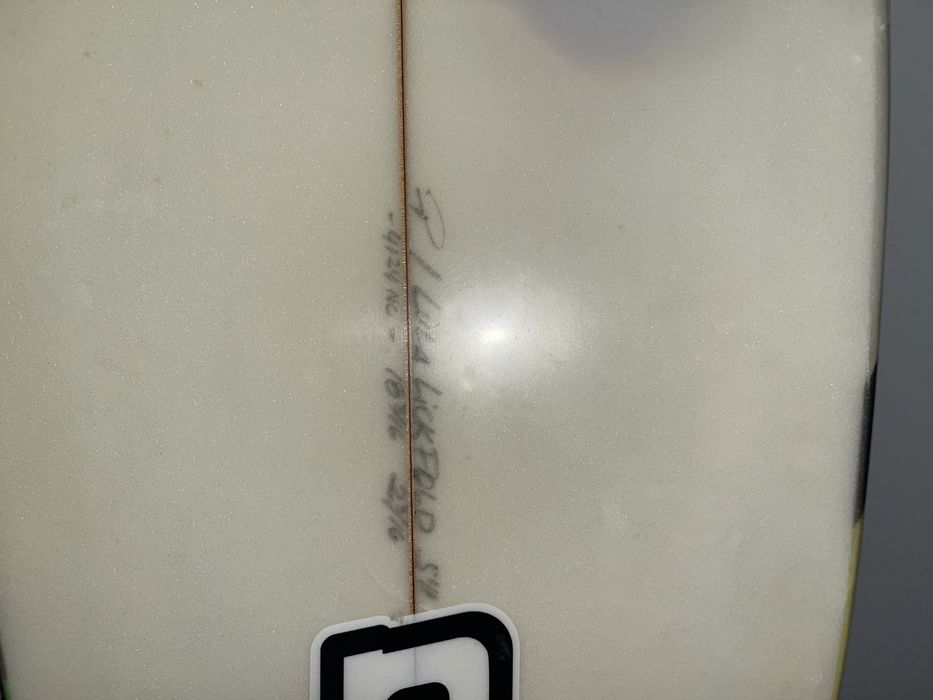 Prancha de surf polen 5’11