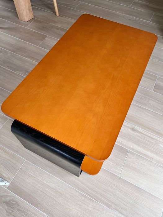 Mesa de centro em madeira